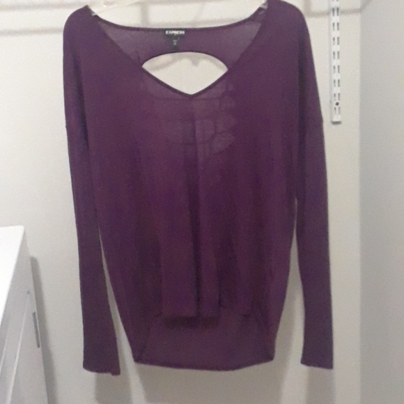 Express Tops - Express Back Cutout Top